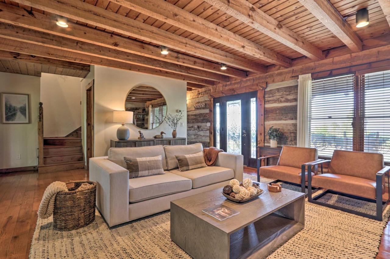 Upscale Gatlinburg Cabin Deck, Fire Pit And Hot Tub ภายนอก รูปภาพ
